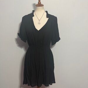 Black V-Neck Short Sleeve Mini Dress with Elastic Waist